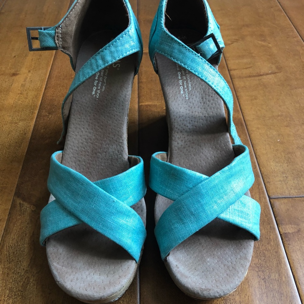 TOMS Sienna Cork Wedges- Size 9